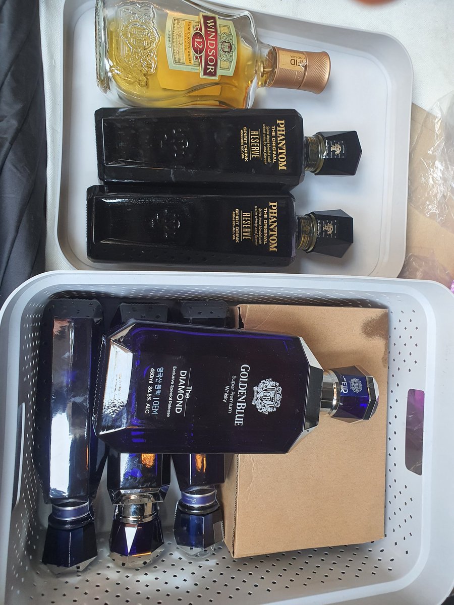 오예~~~~불금이닷.  오늘 묵고 죽어라 ㅋㅋ 난 알쓰라 사이다만 마실꺼닷 ㅋㅋㅋ