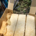 ツイートに含まれる画像