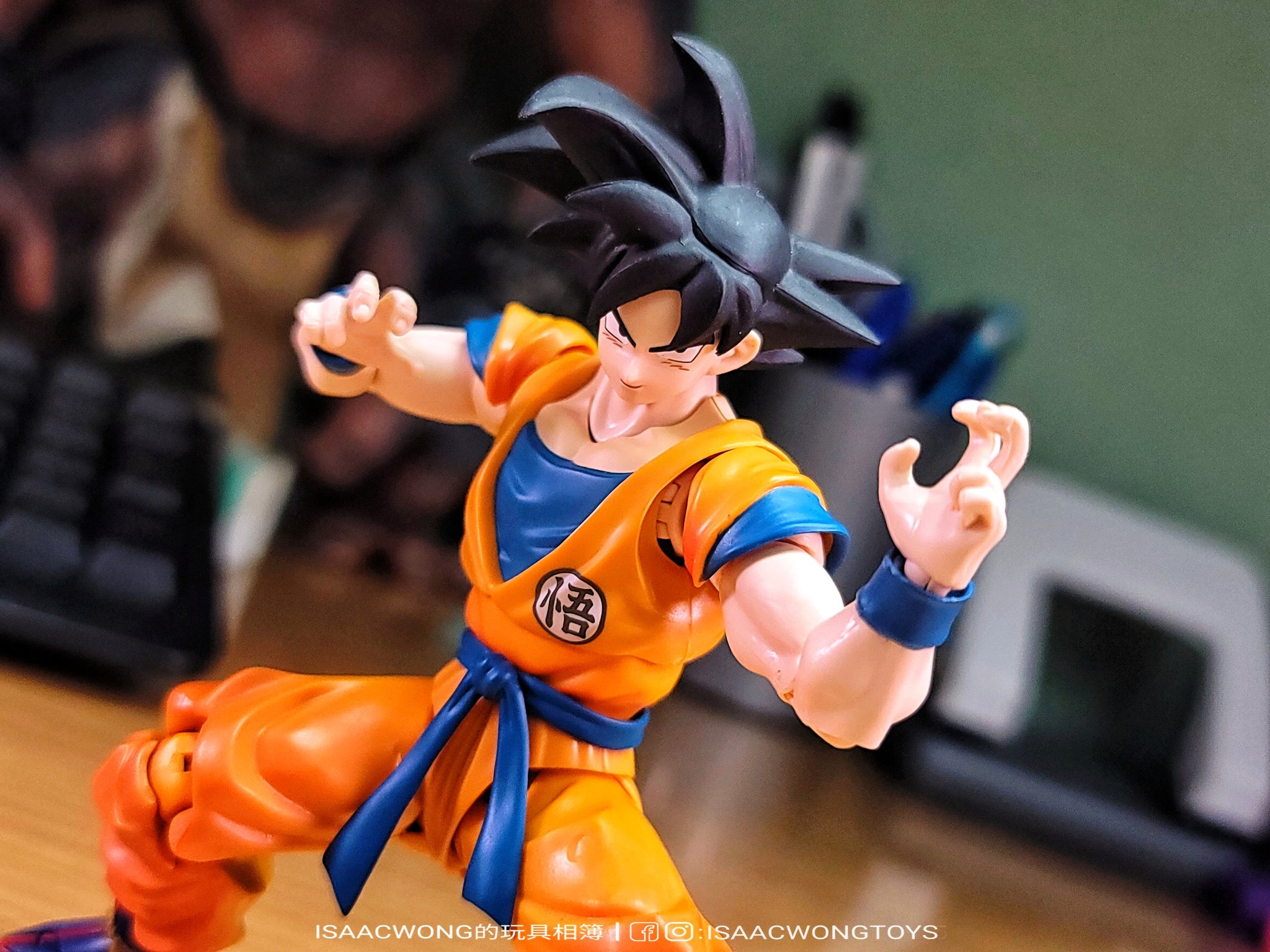 Dragon Ball Super: Super Hero S.H.Figuarts Goku