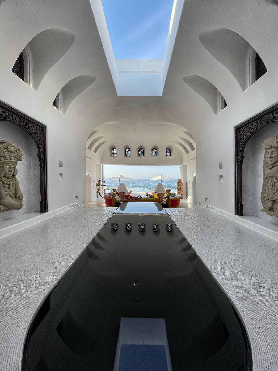 Factor_Fifty's tweet image. Taking immersive film to a new level in recent locations including #scotland #maldives #newyork &amp;amp; #mexico #360 #drone #virtualreality