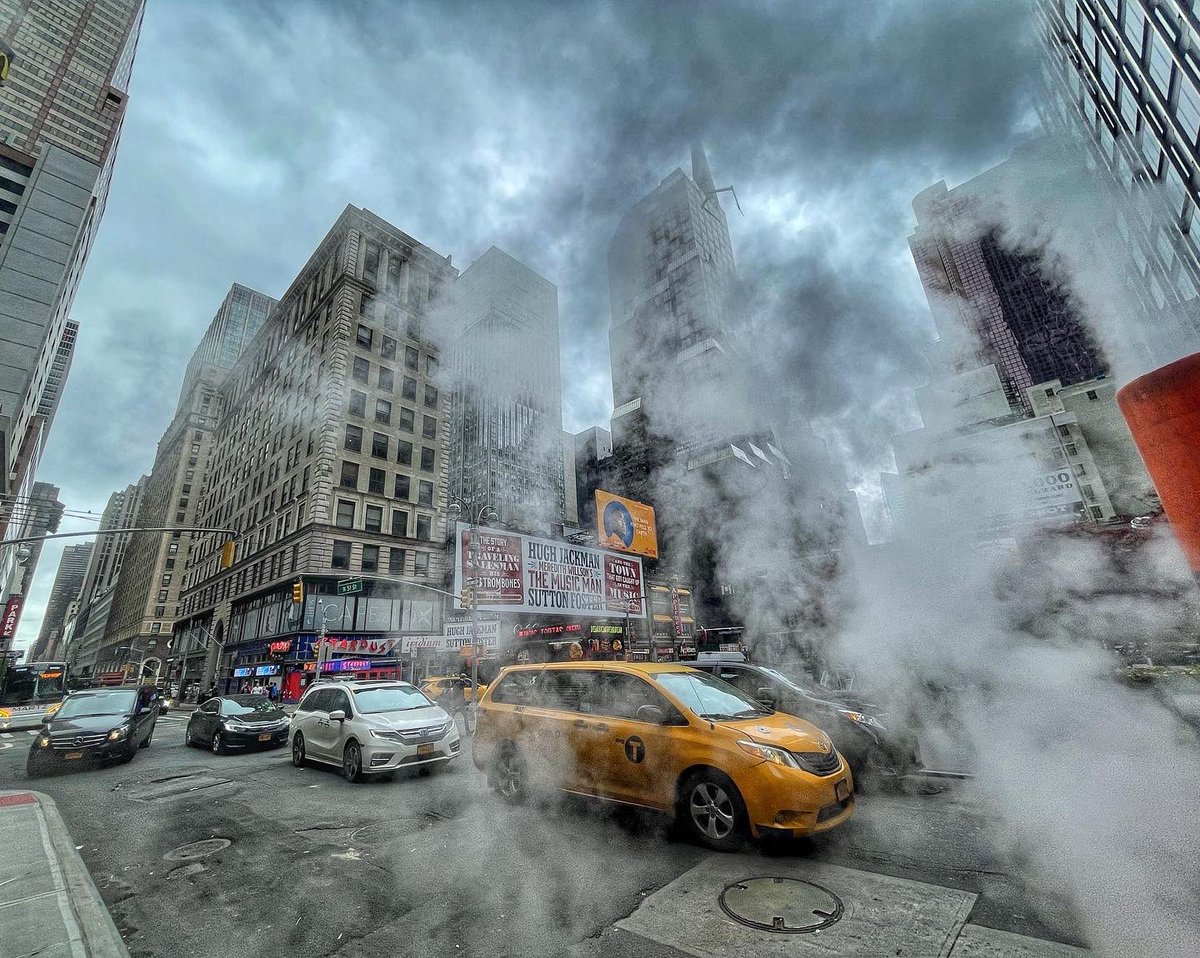 Factor_Fifty's tweet image. Taking immersive film to a new level in recent locations including #scotland #maldives #newyork &amp;amp; #mexico #360 #drone #virtualreality