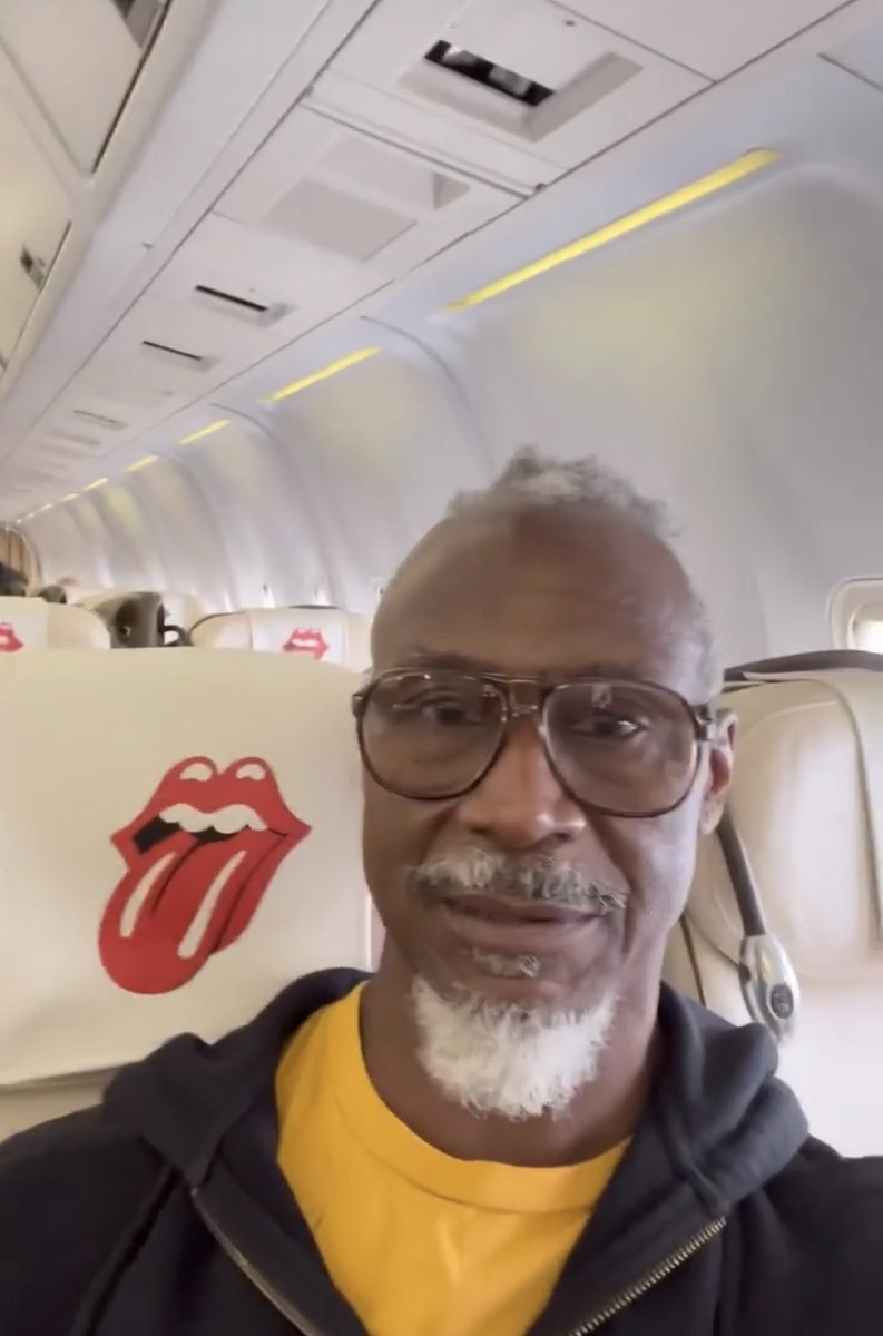 denajag's tweet image. #KarlDenson #Flight505 @RollingStones #Madrid #60Plus #tour 🎺🎼🎼🎸