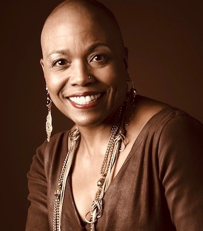 Happy birthday to Dee Dee Bridgewater 
(May 27, 1950). 