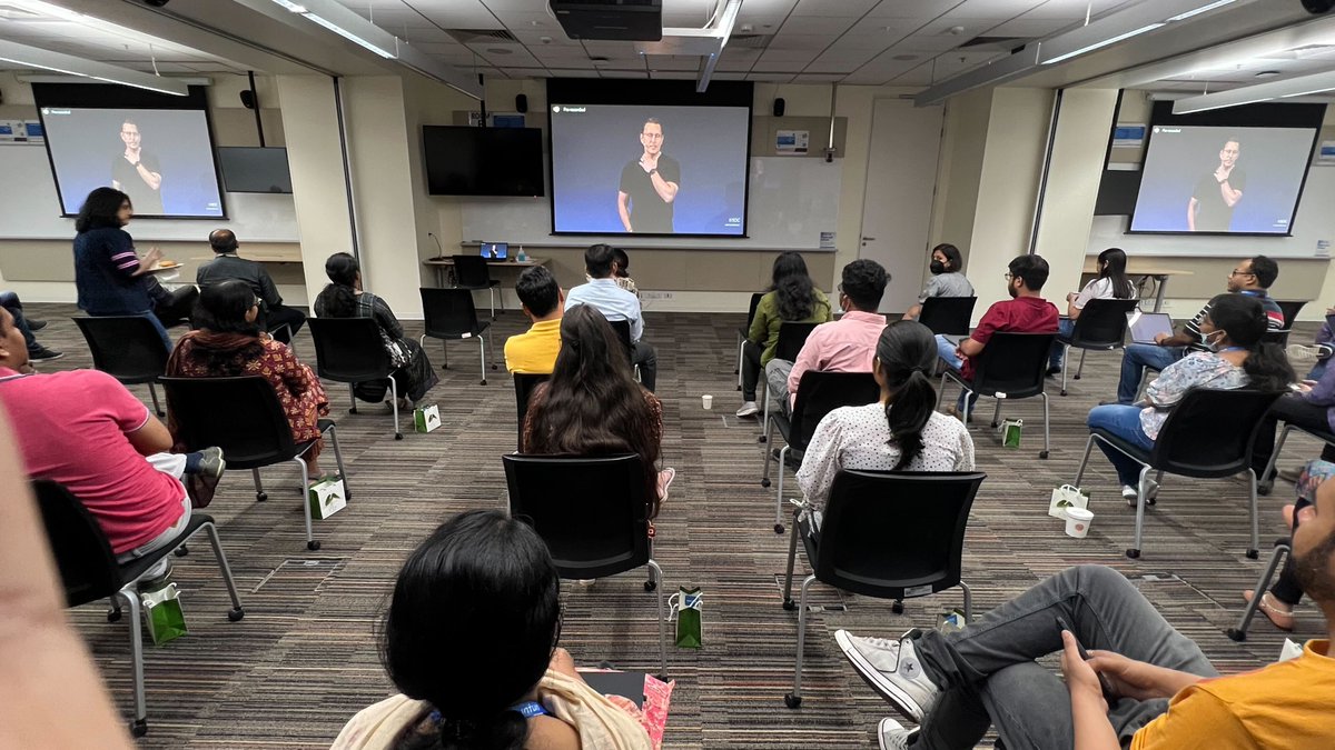 IntuitIN's tweet image. At our first official hybrid, company-wide event yesterday, we brought together the best of both worlds! Our team joined @sasan_goodarzi, celebrating wins and innovations by our amazing employees around the world that are solving our customers&apos; most important financial challenges