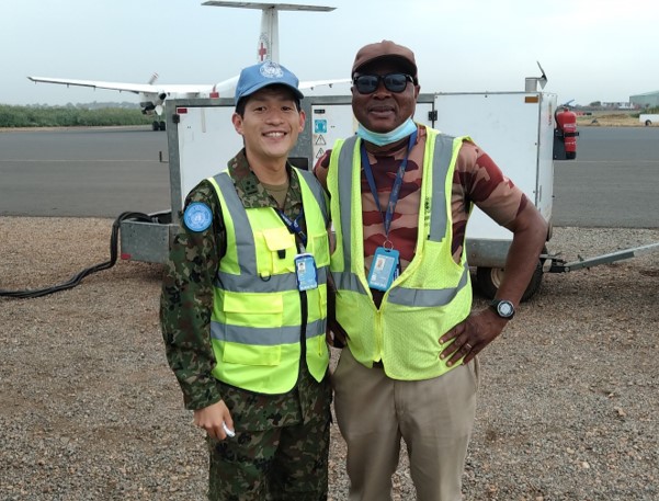 cao_pko's tweet photo. 5/29は国連平和維持要員の国際デー。日本は国連南スーダン共和国ミッション(#UNMISS）司令部に自衛官4名を派遣しています。UNMISSの情報、航空機の運用、ロジスティクス、施設（インフラ）の各分野で活躍しています。＃防衛省・自衛隊 #陸上総隊司令部 #南スーダン https://t.co/MtkC0VbyOp