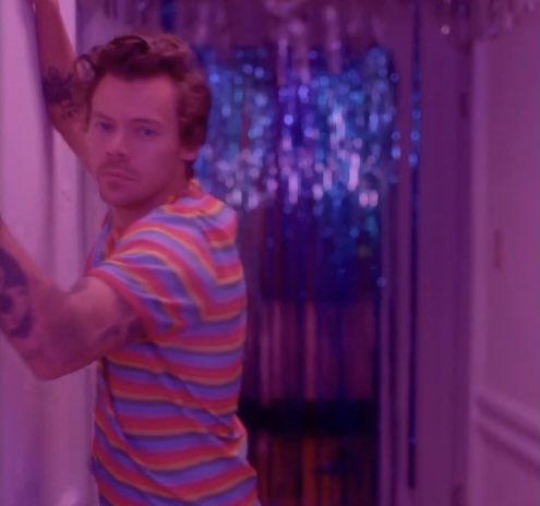 one direction                         harry styles 
perfect                                      daylight