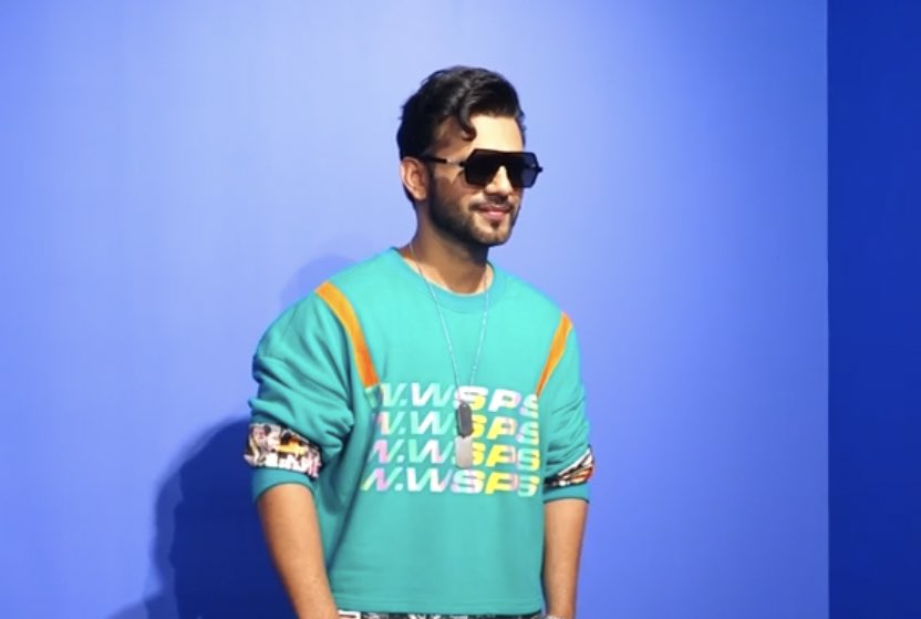 Officialok333's tweet photo. Rahul Vaidya at Launch of the New Moj Studio.

#RahulVaidya #RKVians #mojstudio #launch #NaughtyBalam
.
.
.
@rahulvaidya23 @mojappofficial https://t.co/eaK0tAuZ5P