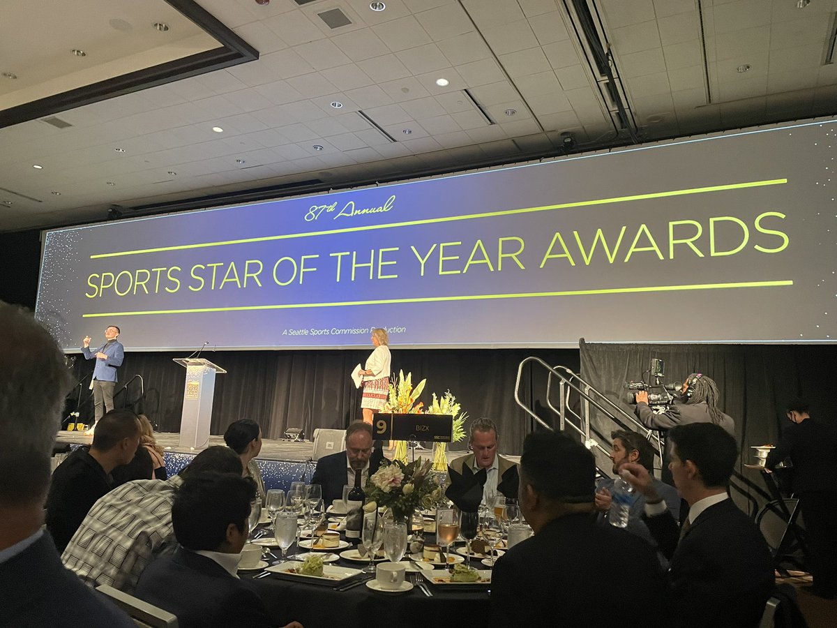 Andrew Ross tweet media