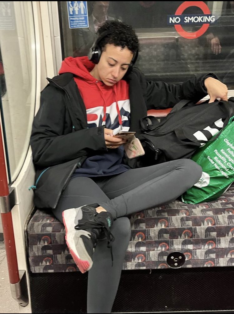 ryanfcu14's tweet photo. Jesse Lingard is in London!! @WestHam @JesseLingard https://t.co/YJ2nYcGA3t
