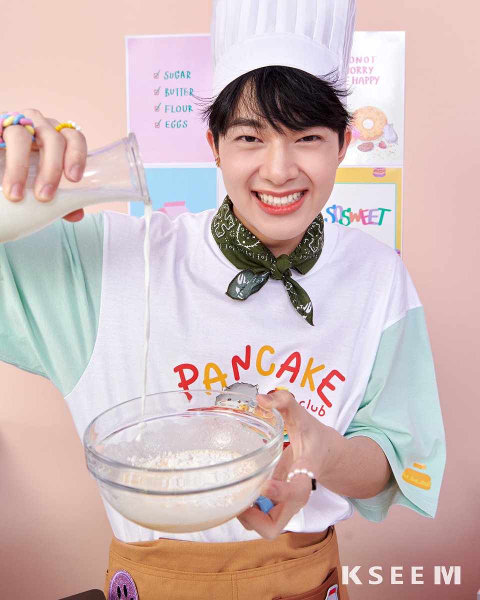 TeamSupportNNew's tweet photo. — #IGNuNewUpdate =͟͟͞♡
(27.05.22)
IG : kseeme.official
🖇️ : https://t.co/j1hljgFRE9
🖇 : https://t.co/oHmoOWSiyZ
🖇 : https://t.co/j1R5pZ6Tw9
🖇 : https://t.co/WIbYpKwwnu
อย่าลืมไปอุดหนุนเสื้อน่ารักๆจากนายแบบสุดน่ารัก
@CwrNew #NuNew
#KSEEMxNuNew
#SoSweetCollection https://t.co/8jZgLGBGLD