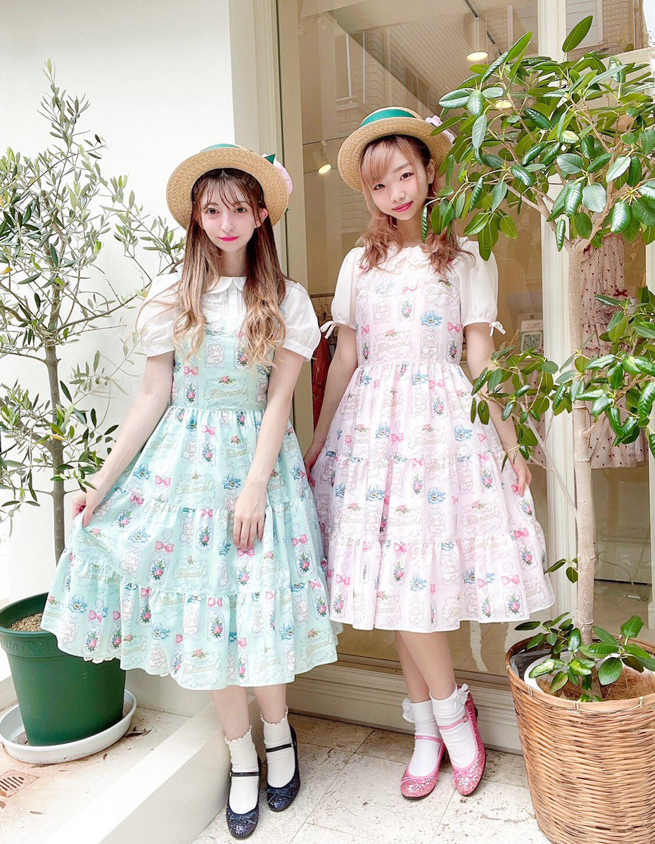 エミリーテンプルキュートBotanical perfume ワンピース