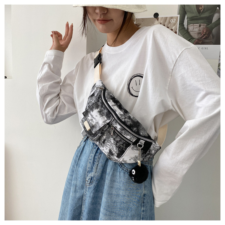 tongcaipacking's tweet photo. Personalized fashion tie dye chest bag men's messenger bag tide shoulder bag Retro hip-hop waist bag https://t.co/KCKzJbUIhd