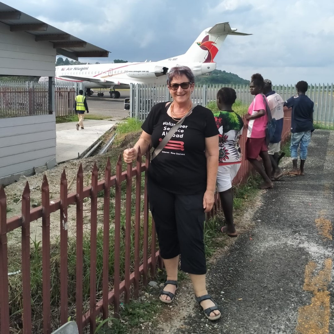 News Flash:
VSA Programme Manager - Bougainville, Christine Ramsay arrives in Buka - two years, two months and six days after staff repatriation in 2020. ✈️🌴😃