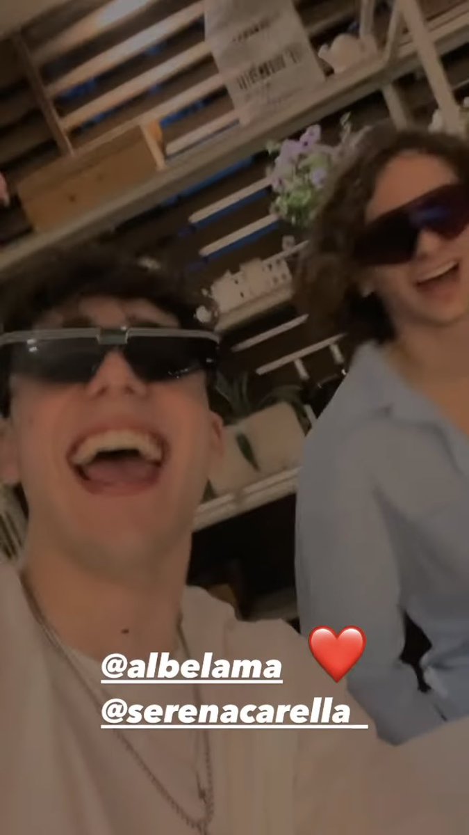 n3ella's tweet photo. eccoli finalmente insieme.
amore miei🤍🧡
#LDA #Albe #Amici21 @albelama1 @LDAilvero https://t.co/m8eBZ8k7Rx
