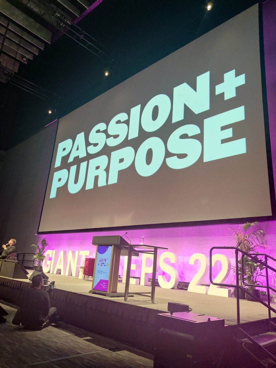 Rebecca Power tweet media