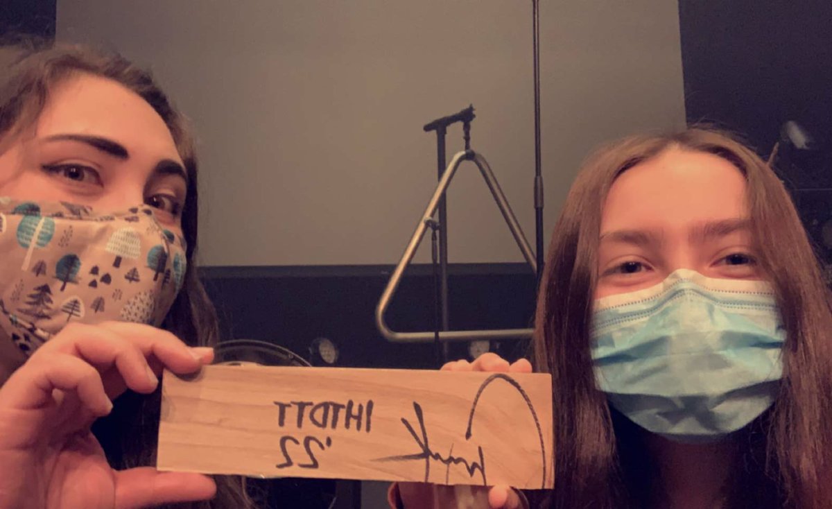 DeviMinion's tweet photo. The Portland OR show was amazing, beyond anything we couldโve expected. Thank you for such an incredible experience @CrankGameplays, and have an awesome final show! #IHTDTT #ihavetodothistour #ihavetodothisshow https://t.co/WeiQxu7Wrl