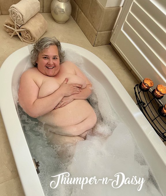 Rub A dub dub🛁🌊 https://t.co/bmddxER8Us<a href="/tag/bbw"class="tags"><span>#bbw</span></a><a href="/tag/grannypanties"class="tags"><span>#grannypanties</span></a><a href="/tag/bbwmodels"class="tags"><span>#bbwmodels</span></a><a href="/tag/maturevideo"class="tags"><span>#maturevideo</span></a><a href="/tag/bbwmature"class="tags"><span>#bbwmature</span></a>
