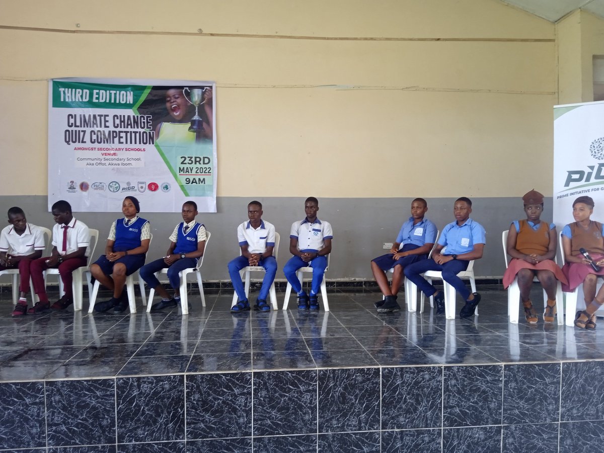 Pigdgreen's tweet image. Climate Change Quiz Competition Amongst Secondary School, Akwa Ibom State edition was fun, educative and very competitive. Special thanks to the Permanent Secretary Akwa Ibom State Ministry of Education for gracing the event.