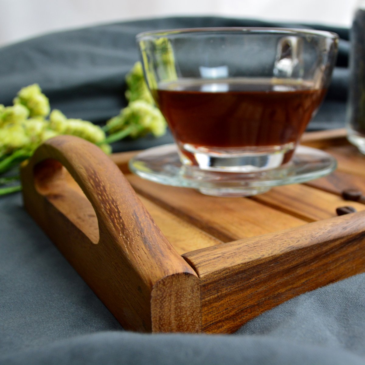 Serve your morning coffee on a wooden tray. ✨☕
.
📍Check it out > amzn.to/3GmG6cc
.
#wood #woodworking #woods #wooden #wooddecor #woodfurniture #tray #woodtray #woodentray #woodentrays #woodtrays #tray #pankesum #roro #coffee