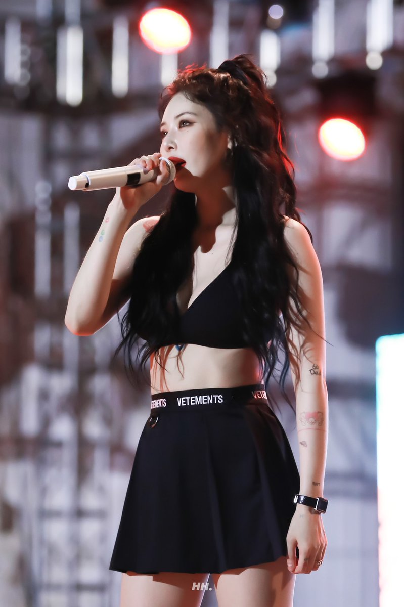hengheng_hh's tweet photo. 220524 경희대 축제 #현아 #HyunA https://t.co/9BYVsGqCXQ