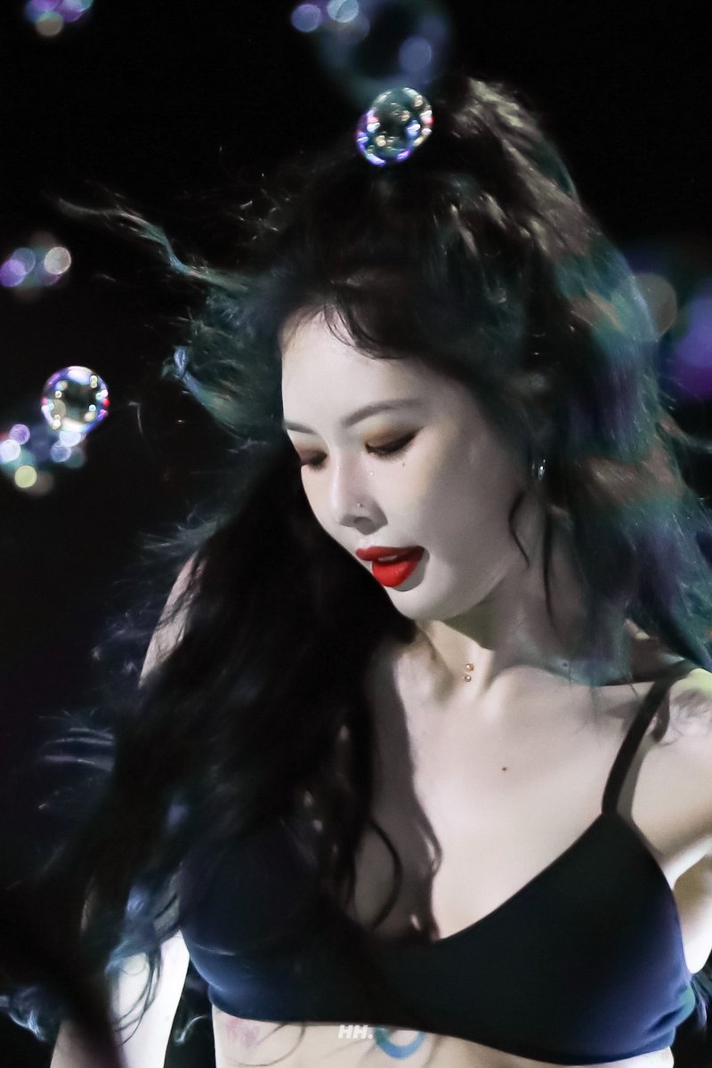 hengheng_hh's tweet photo. 220524 경희대 축제 #현아 #HyunA https://t.co/9BYVsGqCXQ