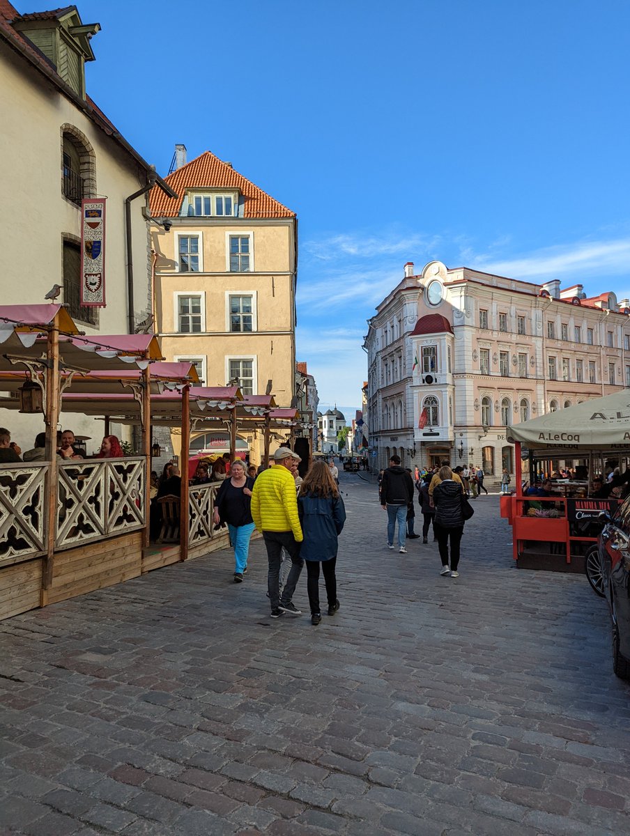 ashalynd's tweet photo. First impressions from Tallinn:
- Europe, but Russian is spoken almost everywhere
- cheap taxis
- great and very diverse food options (East meets West here) https://t.co/aj0gvxc3tW