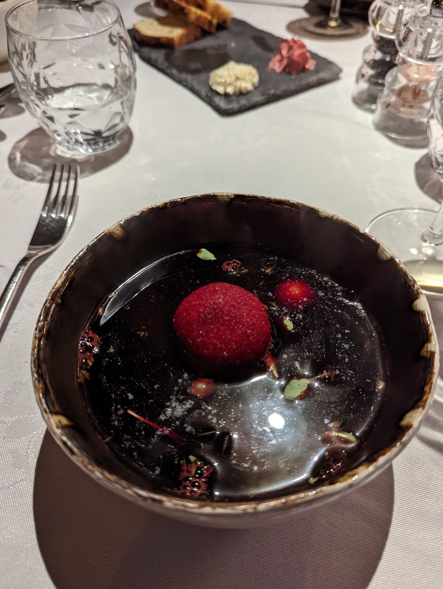 ashalynd's tweet photo. First impressions from Tallinn:
- Europe, but Russian is spoken almost everywhere
- cheap taxis
- great and very diverse food options (East meets West here) https://t.co/aj0gvxc3tW