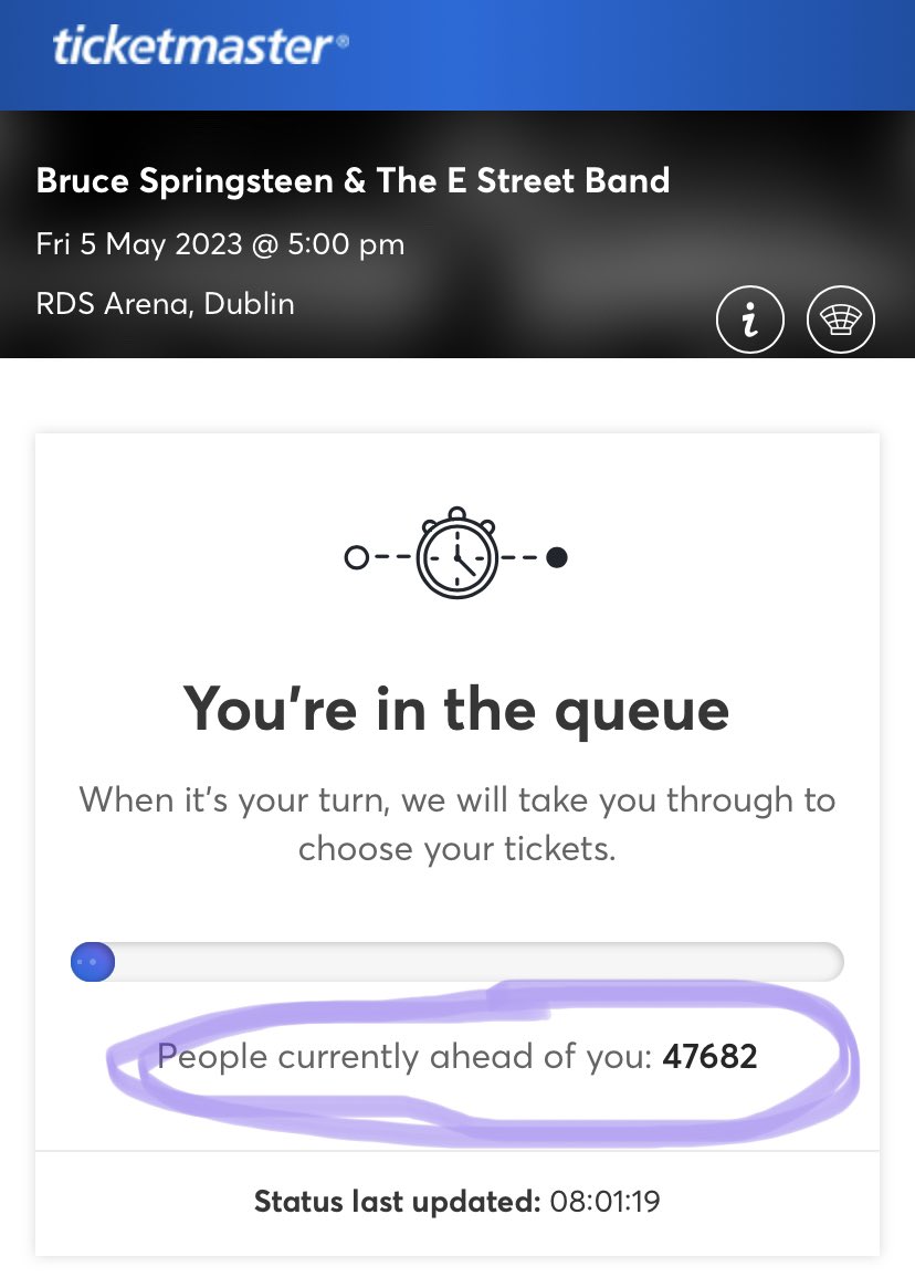 emmetoliver's tweet photo. Buying tickets for Bruce Springsteen like.... #eternity #queing https://t.co/1pdQW6sZu6