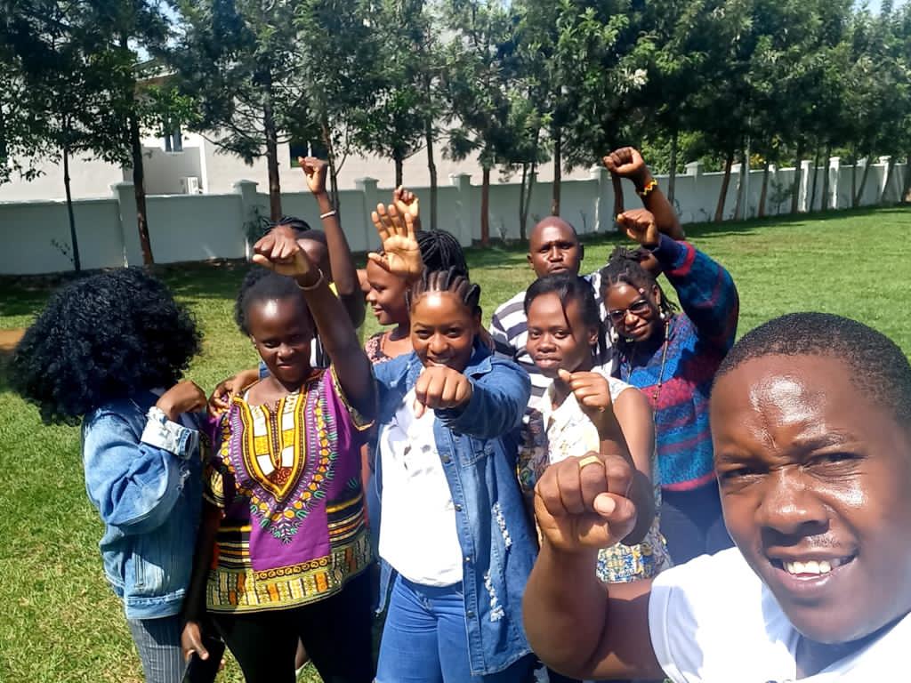 daisy_ouko's tweet photo. Today a friend of mine was blocked from this platform because of the #NjaaRevolution protest and he has been posting on his timeline. He's not the only one. Is twitter really facilitating digital rights?
#DigitalRightsKE
#DataProtectionKE
#RIGHTSClick https://t.co/akcvdZU14T