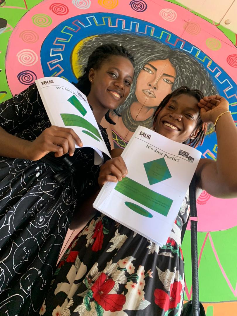 BlackSwaggerInc's tweet photo. Getting ready for our IT'S JUST POETIC national tour!🥳 Actors received scripts for effective kick start of rehearsals.
#ItsJustPoeticNationalTour
#itsjustpoetic
#anticipate
@UNDP @BlackSwaggerInc @AkumbuJones https://t.co/7QwMPheIwL