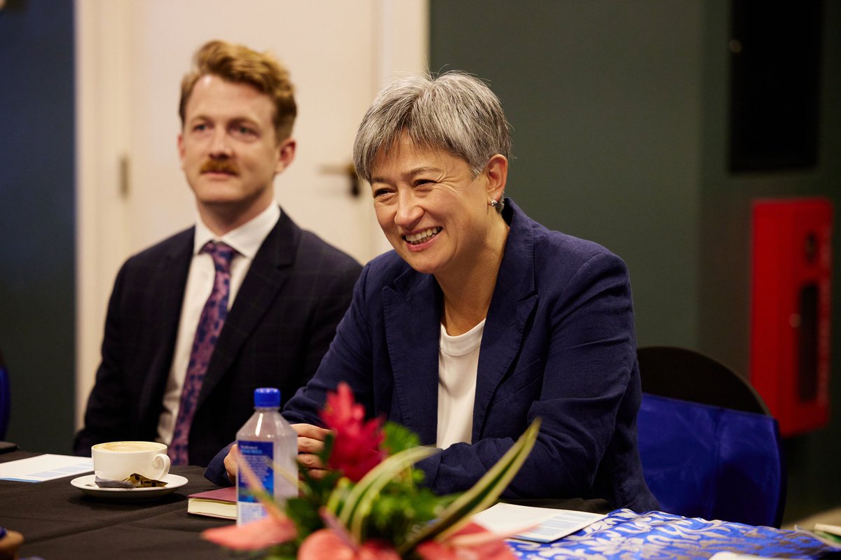 SenatorWong's tweet photo. Fiji recognises the importance of education to support its recovery from COVID-19 and future prosperity.

I appreciate hearing from @PremilaKumarMP about ways Australia can support Fiji’s investment in its education. https://t.co/gZp2Jmksya