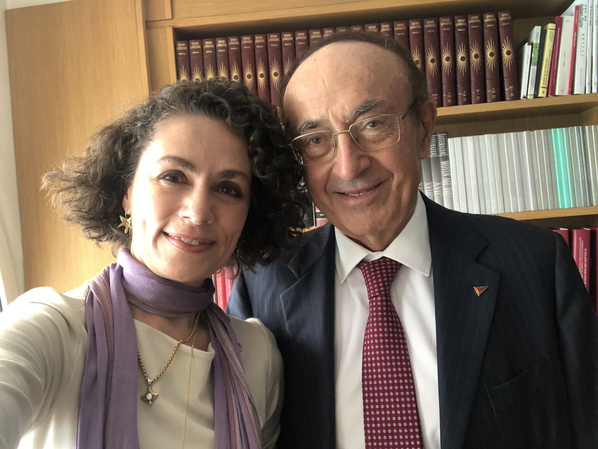 MehpareKileci's tweet photo. Dünya İtalya Fahri Konsolosları toplantımız uzun bir aradan sonra Roma’da Sn. Büyükelçi @carlo_marsili ve Bursa Fahri Konsolosumuz UCOIM Başkanı Sn. @izmirli_oya moderatörlüğünde oldukça verimli geçiyor. #UCOI #UCOIM @FKonsolosluk https://t.co/K2McS2d2nm
