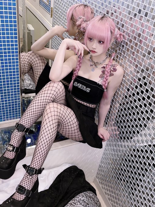 Twitterのコスプレ画像13