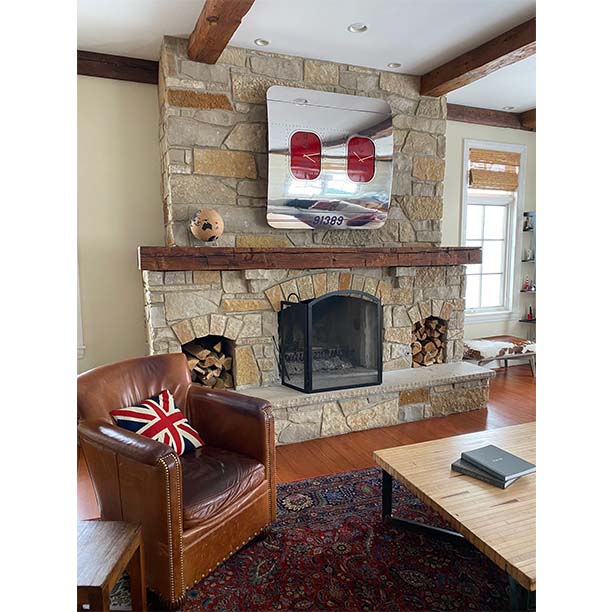 Final picture of this really special custom 2 window section that now resides in the USA. It suits the room perfectly.