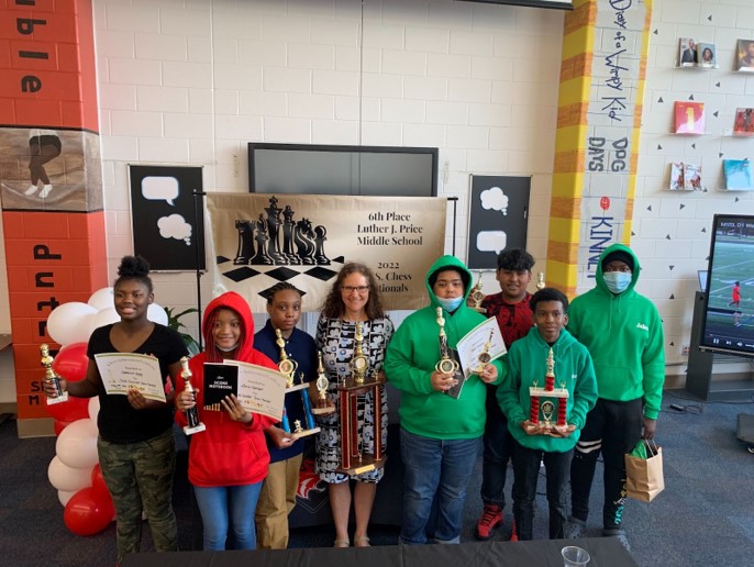 PBS_Atlanta's tweet image. Huge congrats to the @APSPrice 
Chess team for placing 6th in the national championship! Chess teacher Ms. Edmonds wrote a blog to tell the amazing story of these chess champions. ow.ly/Vyn050JifiO