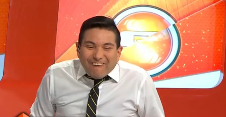 FTw2RuHXwAECZwf.jpg