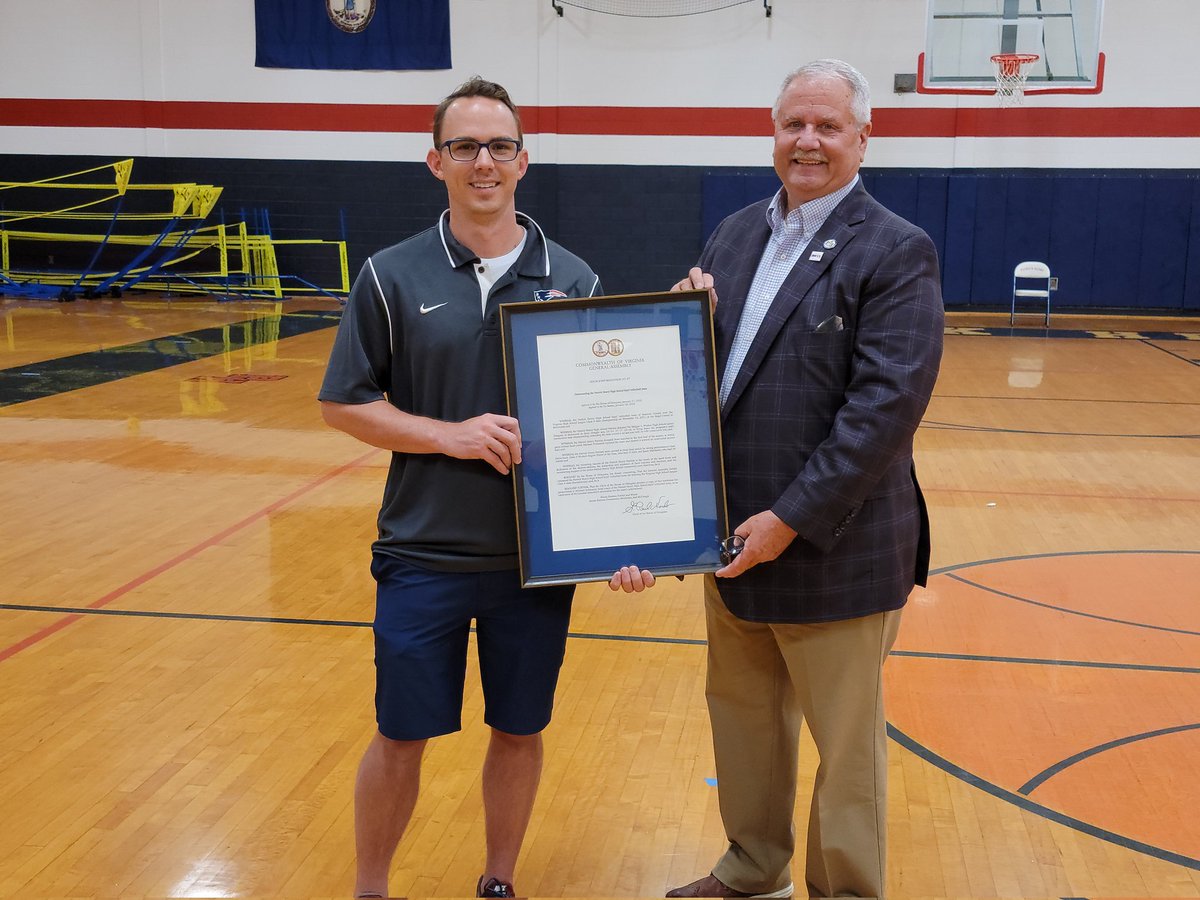 hanoversports's tweet photo. Delegate Buddy Fowler presents longtime @PHBoysVball coach Michael Townsend with General Assembly proclamation honoring six consecutive @VHSL_ state championships! https://t.co/YXl5tLqBEq