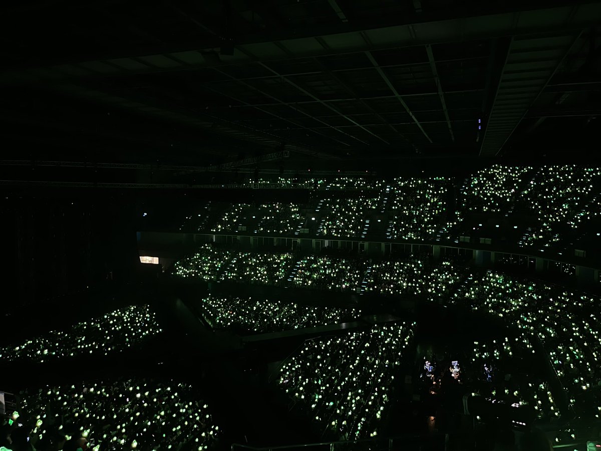 aum_boontiya's tweet photo. green ocean for you @marktuan 💚 

#PULLUPwithMarkTuan_Day1 https://t.co/5ckEZGzfCD