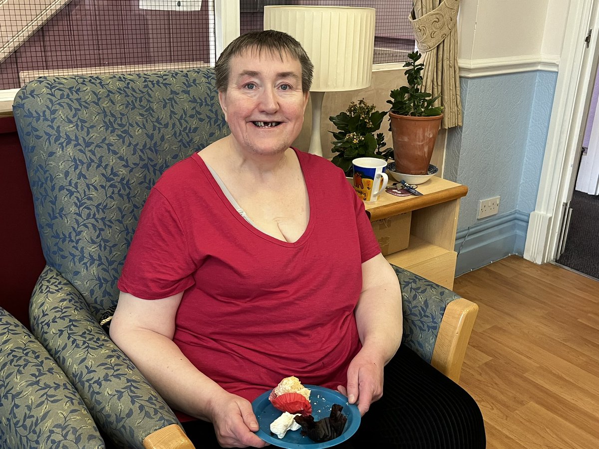 MuirGroupHA's tweet photo. Enjoying #TheBigChat with our residents from Rowlands Lodge and Cornwall House 🤩🤩🤩 https://t.co/Al8SJolKX0