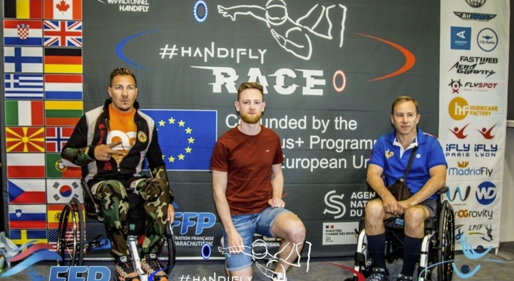 Gendarmerie's tweet photo. #Handifly 🪂 24 nations et 57 compétiteurs... Les 19 et 20 mai 2022, deux #gendarmes ont participé à la première compétition mondiale de vol en soufflerie réservée aux personnes en situation de handicap moteur, événement accompagné par la @FFParachutisme
https://t.co/oLqUadIPYt https://t.co/KpXxqvVmJz
