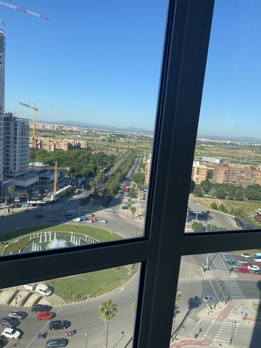 eniaterron's tweet photo. Despidiéndome del hotelazo en Valencia para las #JornadasExterior22 https://t.co/2H3Gvmlfng