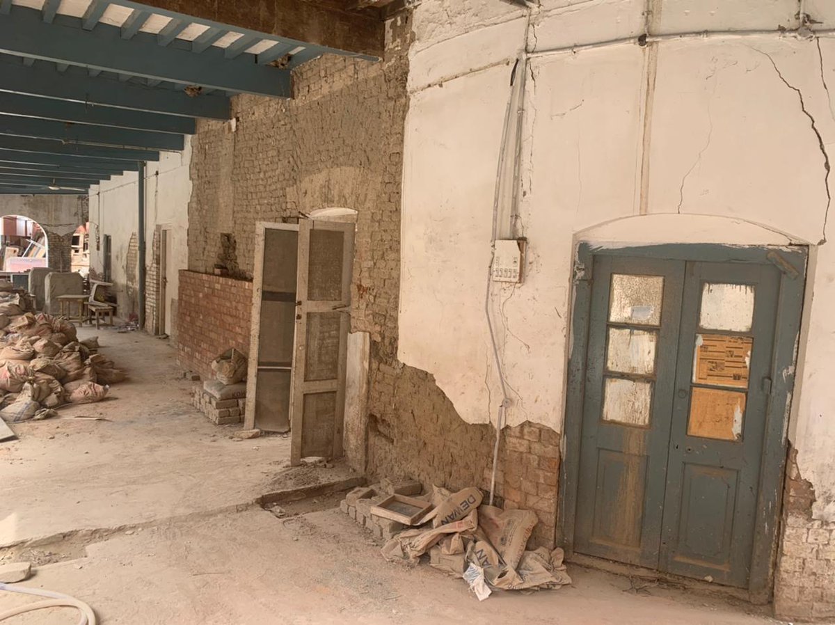 KPDOAMOfficial's tweet photo. Conservation of the British period Muhafiz Khana (Revenue Record Room) has started at Bannu by the @KPDOAMOfficial. 

KPDOAM is grateful to the outgoing @dc_bannu, Mr. @ZubairNiaziPAS, for his love and support in conserving these #heritageassets in Bannu. 2/2
#KPArchaeology https://t.co/lSWXejZU7O