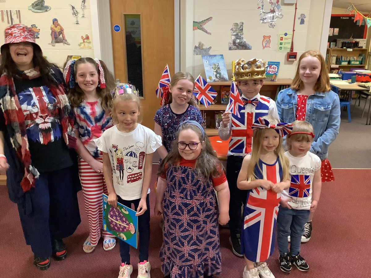 HMCPS's tweet photo. We’re celebrating the Jubilee today at Harwood Meadows! Here are some of our best dressed children and Mrs Johnstone 🇬🇧👑❤️💙 https://t.co/E2CFblQLUi