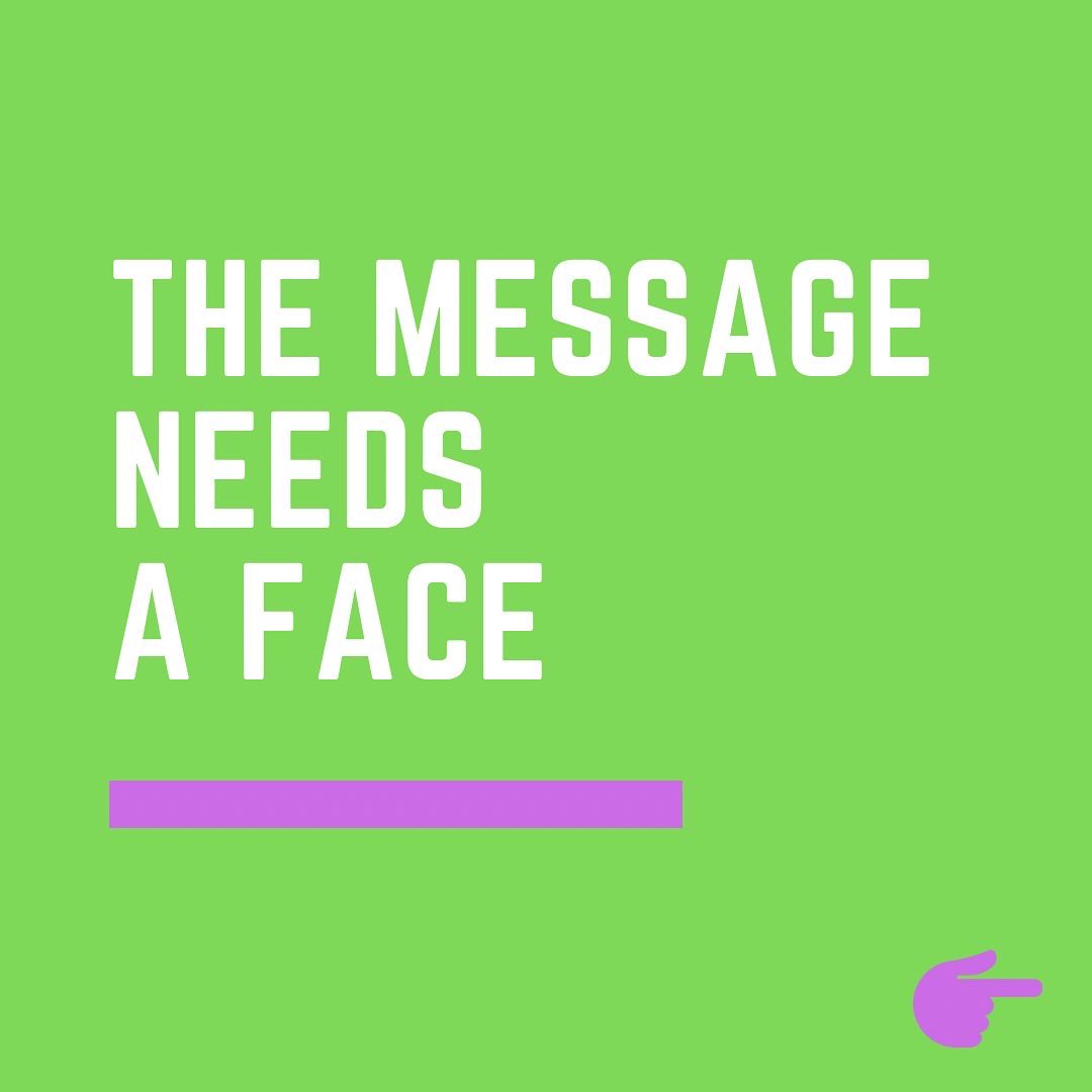 EuropeSteps's tweet photo. In chapter 15 of Embracing Chaos, the author lists four important take-aways that need to be learned from the campaigns for and against the EU. The second one is: 'The message needs a face'. In this paragraph, the author analyses Brexit as an example to explain this statement. https://t.co/UlV9lauUX6