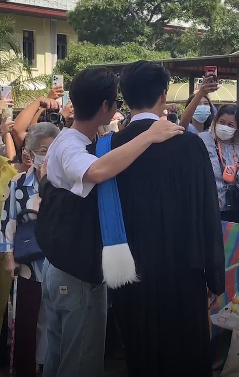 แจก 500 / 1 คน 

รีเลยยยย 😭😭

#ไบร์ทวิน