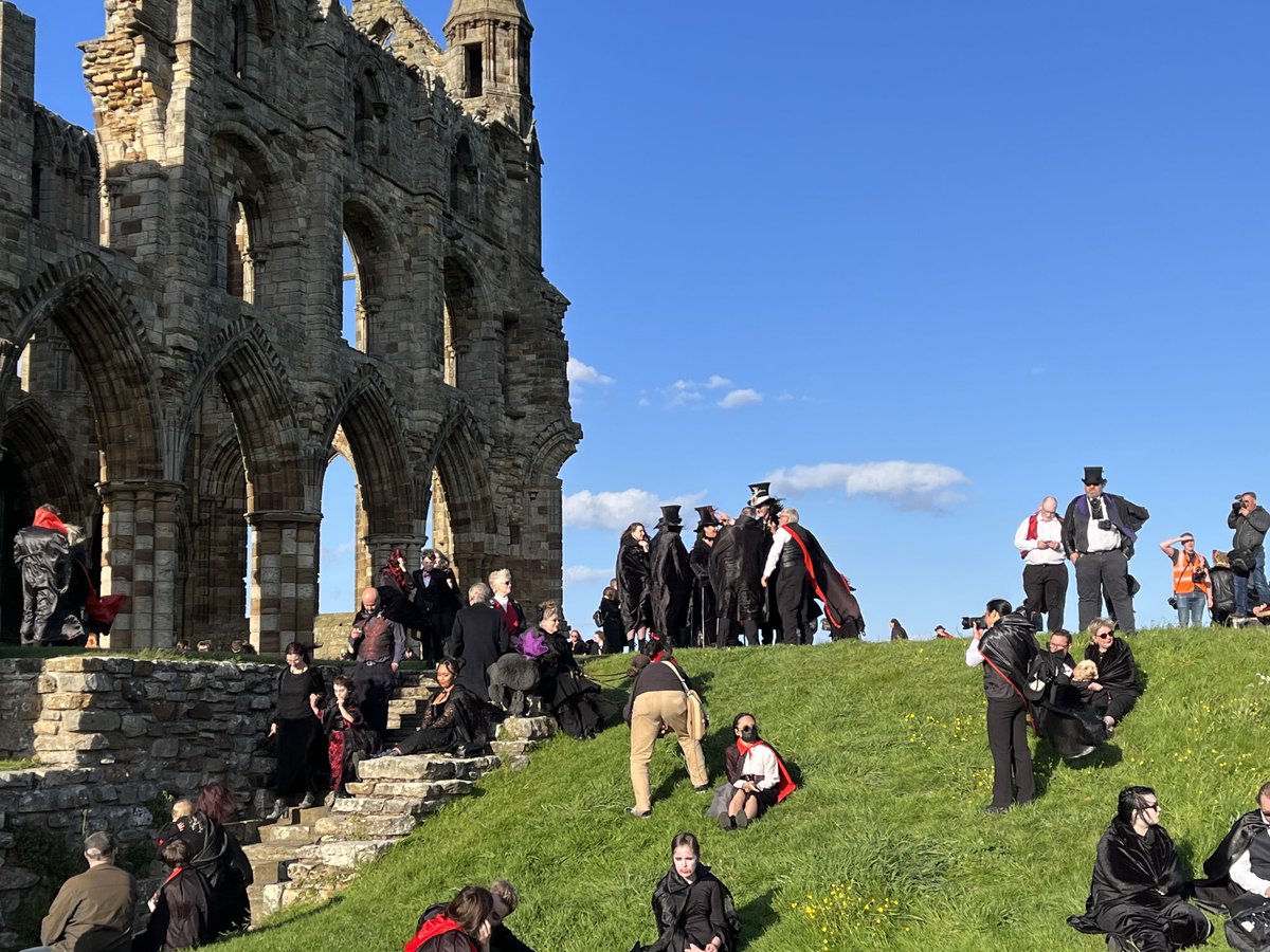 JudgesWhitby's tweet photo. The gathering of the vampires at Whitby Abbey last night - largest ever! https://t.co/PfCALIcc4U