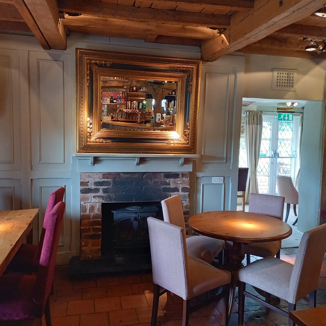 Busy week this week, new client serving our Arabic blend. @thechequerscutnallgreen  · Gastropub amazing team here great food great coffee, Good Luck guys #marabanscoffeeuk #baristatraining #gastropub