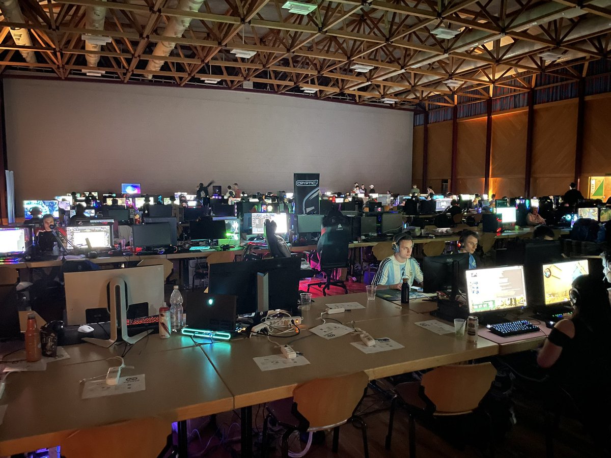 DadQrusu's tweet image. 4 Tage #EEvent in Arbon an einer Hammer Location mit @ScytheofSeraph