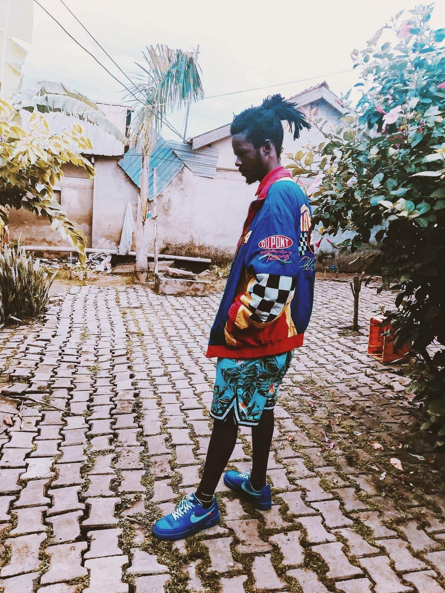 erik_oloo's tweet photo. Before You Ask Why Someone Hates You, Ask Yourself Why You Give A Fuck
#fashion #style #photooftheday #PicOfTheDay #model #highfashion #vintagefashion #streetwear #fashionblogger #menfashion #pauseshots #streetwearcentral #OffWhite #NASCAR #OOTD #dailylooks https://t.co/u8zywpoua7