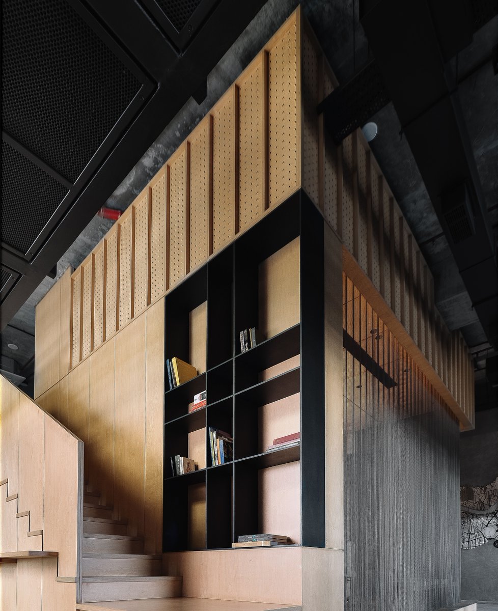 elledecorindia's tweet photo. #EDTrends Naked: Amp up every corner with open storage shelves and make the most of your space!
Read more: https://t.co/JWVXMoxs8R
#elledecorindia #elledecor #homes #homedecor #interiordesign #EDindiamag #edindiamagazine #architecture #interiordesigner https://t.co/MEsTfxroy7